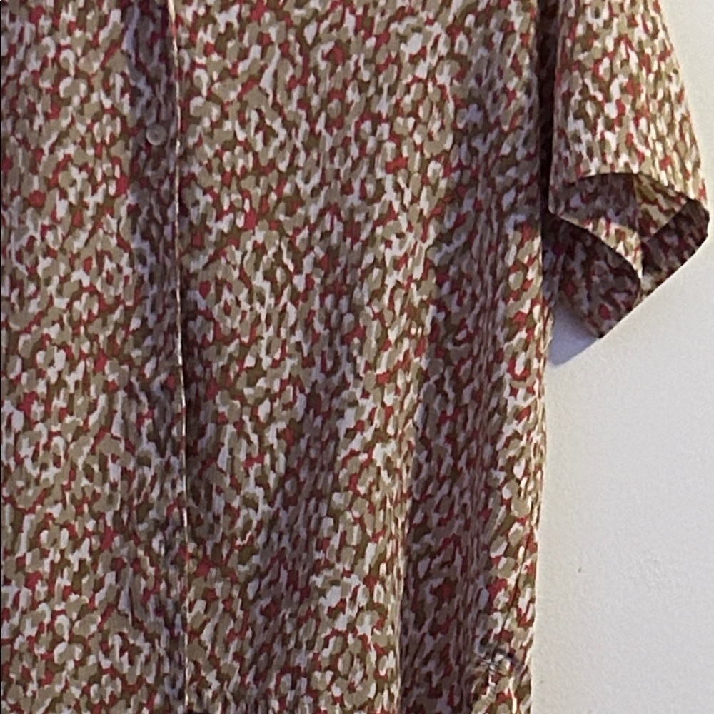 Women's Button Down Shirt - Multicolor Pattern - image 3